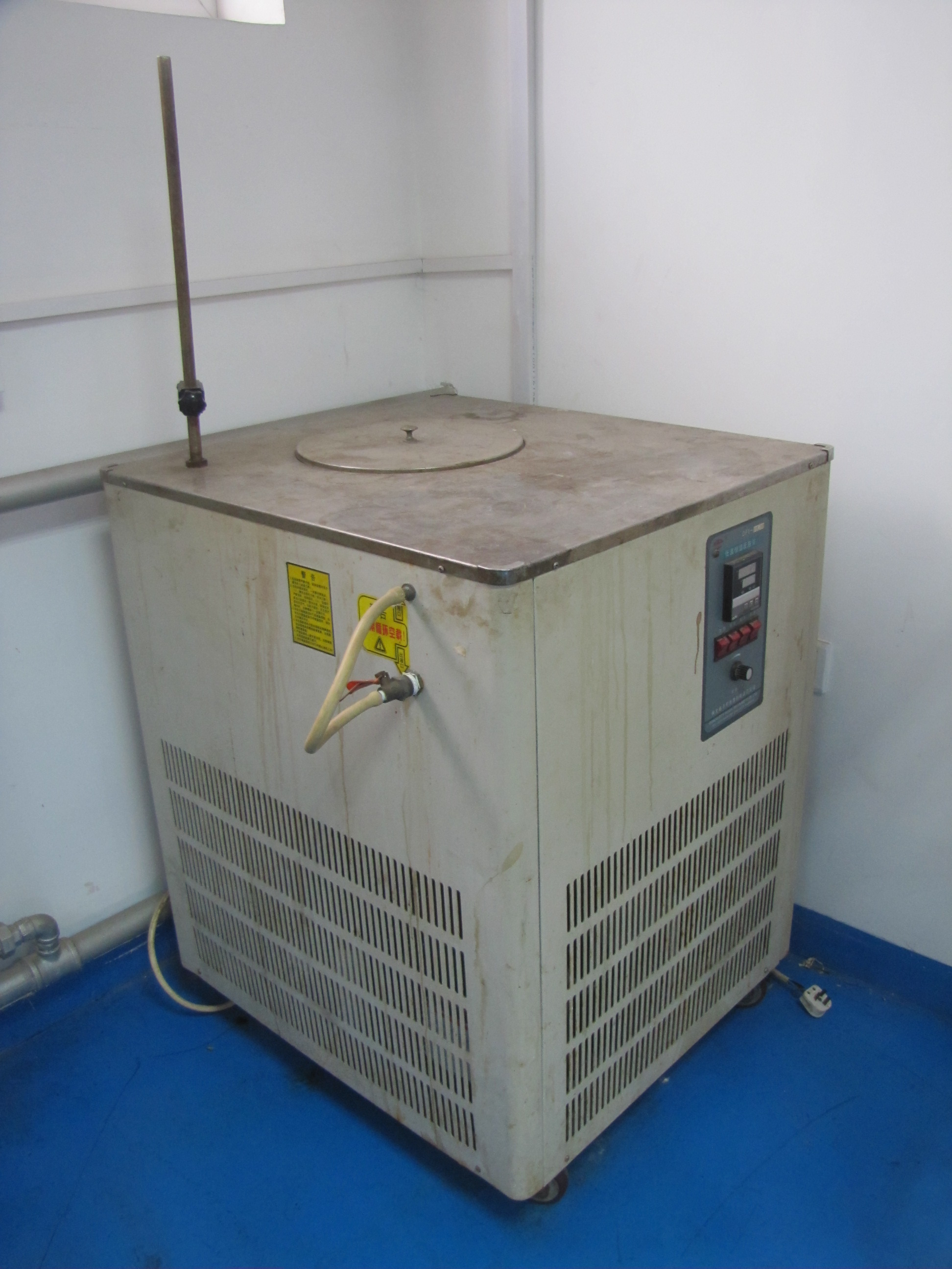 高低溫一體機(jī)